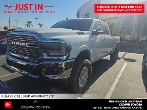 Used 2020 RAM 2500 Laramie AWD/4WD image 1