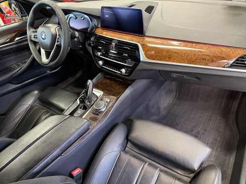 Used 2019 BMW 540i xDrive AWD/4WD image 39