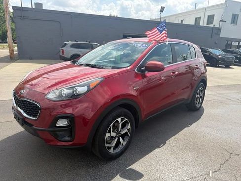 Used 2021 Kia Sportage LX AWD/4WD image 3
