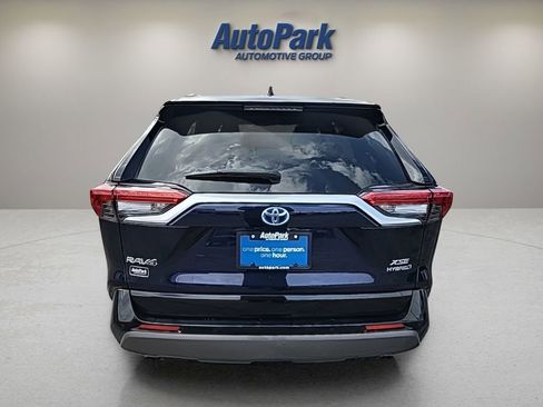 Used 2020 Toyota RAV4 XSE image 6