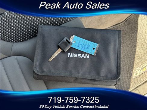 Used 2018 Nissan Frontier PRO-4X image 32