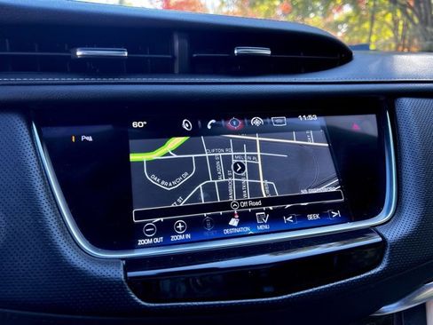 Used 2017 Cadillac XT5 Luxury w/ Driver Awareness Package image 43