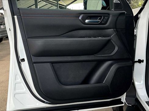 New 2026 Nissan Armada PRO-4X w/ Captain's Chari Seat Package image 13