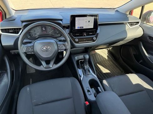 Used 2023 Toyota Corolla LE w/ Carpet Mat Package (TMS) image 7