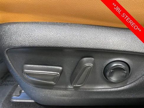 Certified 2022 Toyota Highlander Platinum image 18