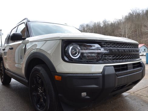New 2025 Ford Bronco Sport Big Bend w/ Convenience Package AWD/4WD image 3
