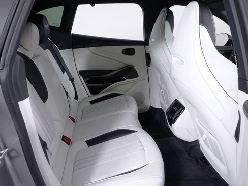 Used 2025 Aston Martin DBX 707 image 34