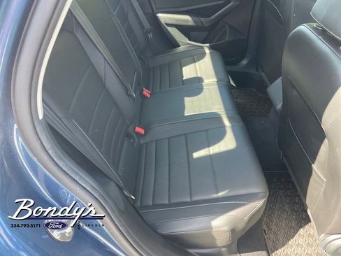 Used 2021 Volkswagen Jetta SE FWD image 16