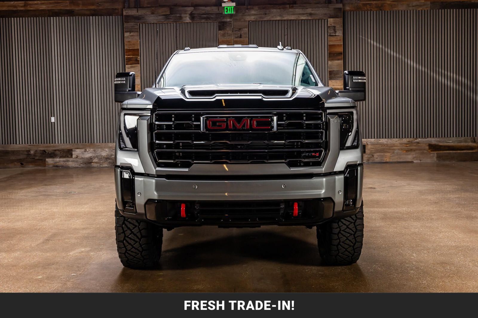 Used 2025 GMC Sierra 3500 AT4 w/ AT4 Premium Plus Package AWD/4WD image 4