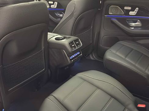 New 2026 Mercedes-Benz GLS 580 4MATIC image 29