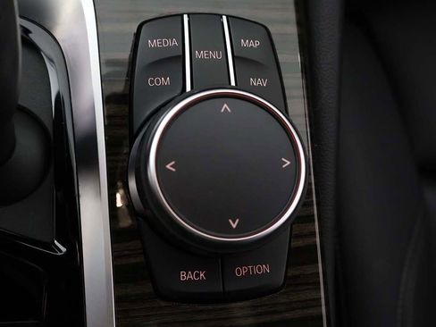 Used 2023 BMW 530i xDrive w/ Convenience Package image 58