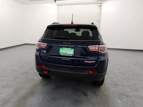 Used 2019 Jeep Compass Trailhawk image 7