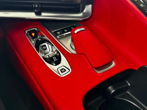 Used 2023 Chevrolet Corvette Stingray Premium Conv w/ Z51 Performance Package RWD image 32