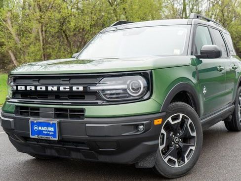 Used 2023 Ford Bronco Sport Outer Banks w/ Tech Package AWD/4WD image 1