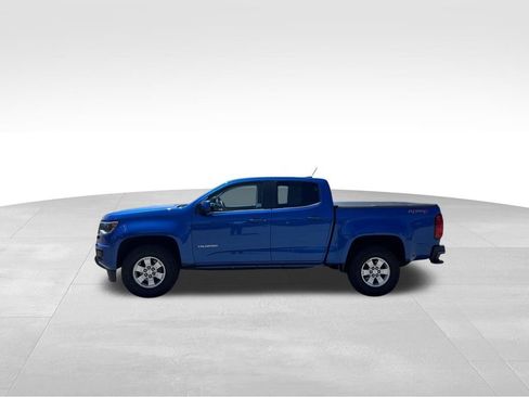 Used 2020 Chevrolet Colorado W/T w/ WT Convenience Package AWD/4WD image 2