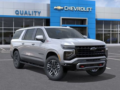 New 2026 Chevrolet Suburban Z71 w/ Comfort Package AWD/4WD image 7
