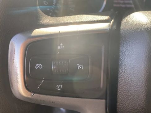 Used 2020 Chevrolet Silverado 1500 LT w/ Trailering Package AWD/4WD image 23