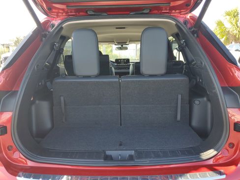 Used 2024 Mitsubishi Outlander SE image 10