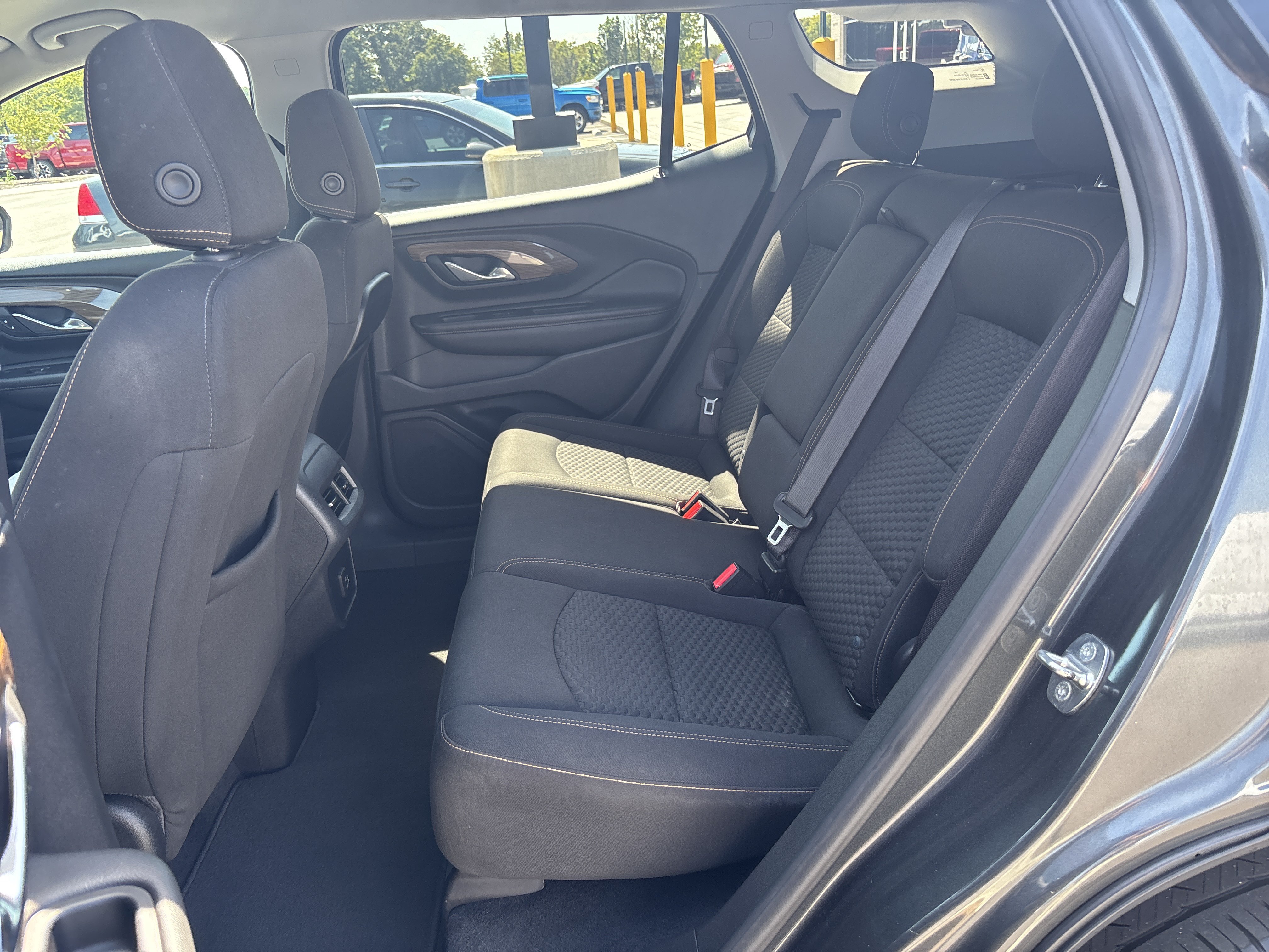 Used 2020 GMC Terrain SLE w/ Driver Convenience Package FWD image 28