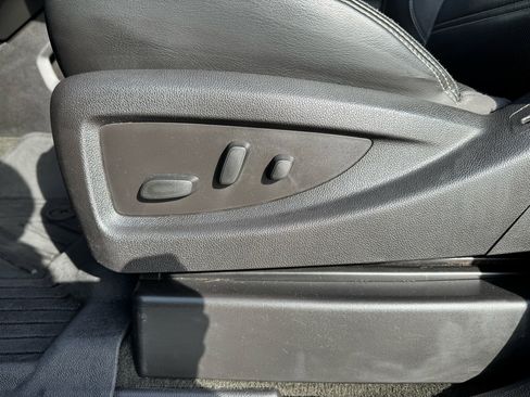 Used 2016 GMC Sierra 2500 Denali w/ Duramax Plus Package image 14