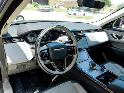 Used 2024 Land Rover Range Rover Velar S AWD/4WD image 2