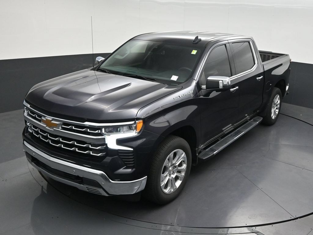 Used 2023 Chevrolet Silverado 1500 LTZ RWD image 15