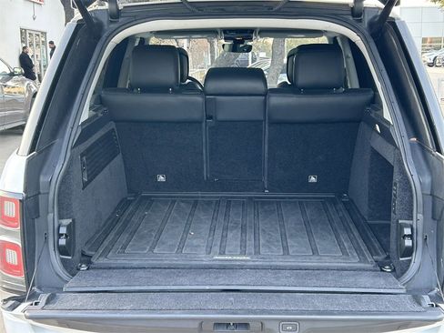 Used 2022 Land Rover Range Rover P525 Westminster Edition image 15