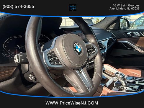 Used 2021 BMW X6 M50i w/ Executive Package image 9