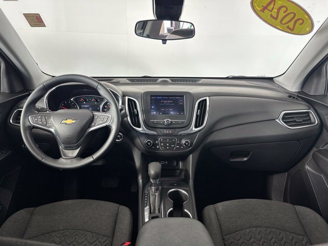 Used 2024 Chevrolet Equinox LT AWD/4WD image 4