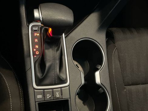 Used 2017 Kia Sportage LX image 19