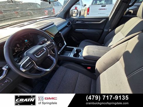 Used 2025 GMC Acadia Elevation AWD/4WD image 10