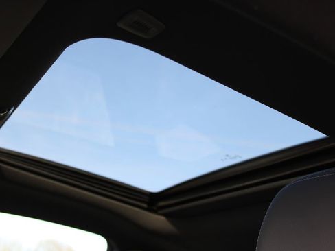 Used 2024 BMW M240i xDrive Coupe w/ Premium Package image 41