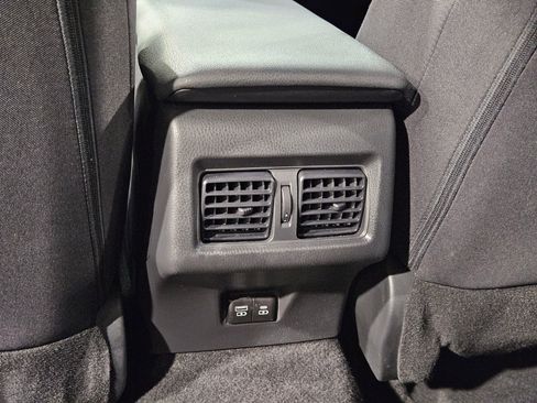 Used 2025 Toyota Camry LE FWD image 37