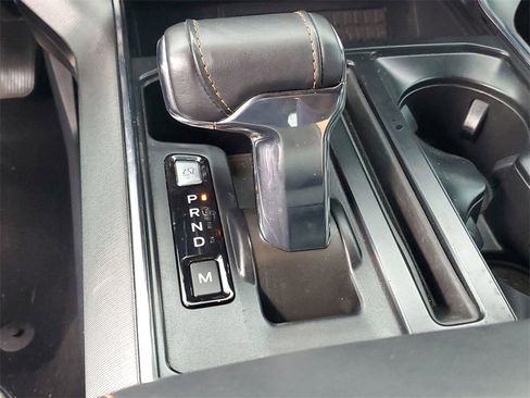 Used 2023 Ford F150 Platinum image 30