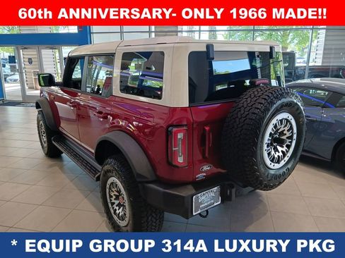 New 2026 Ford Bronco Outer Banks w/ Sasquatch Package AWD/4WD image 4