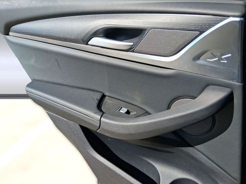 Certified 2023 BMW X4 xDrive30i w/ Parking Assistance Package image 27