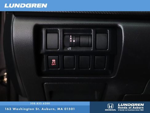 Used 2020 Subaru Impreza 2.0i AWD/4WD image 26