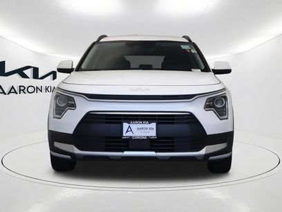 Used 2023 Kia Niro EX