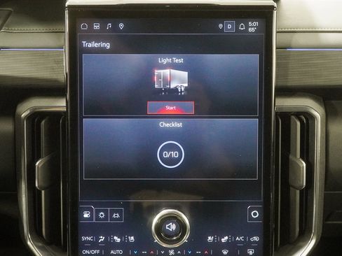 Used 2024 GMC Acadia AT4 w/ Luxury Package AWD/4WD image 28