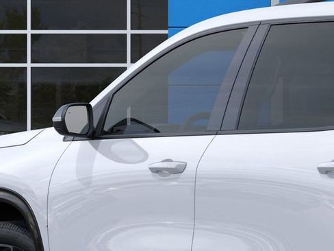 New 2026 Chevrolet Traverse RS w/ LPO, Floor Liner Package image 14