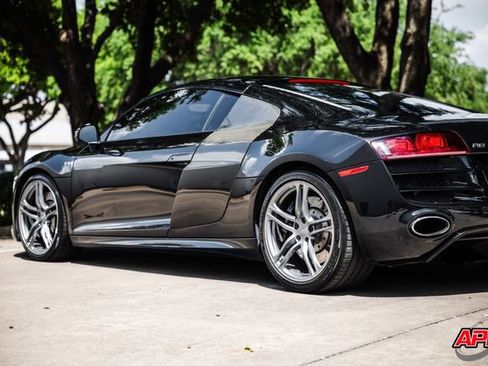 Used 2010 Audi R8 V10 AWD/4WD image 45