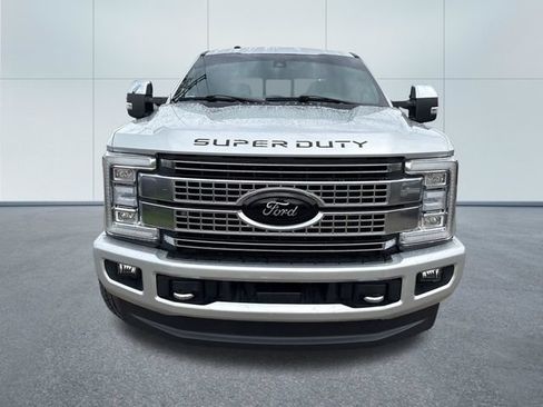 Used 2018 Ford F250 Platinum AWD/4WD image 6