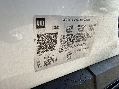 Used 2023 Cadillac Escalade Premium Luxury image 40