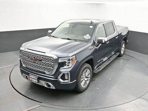 Used 2021 GMC Sierra 1500 Denali w/ Technology Package AWD/4WD image 39