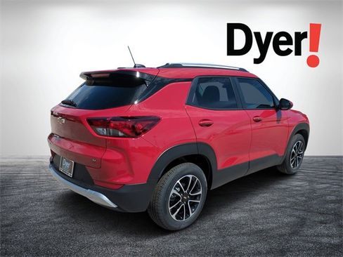 New 2026 Chevrolet TrailBlazer LT w/ Driver Confidence Package image 3