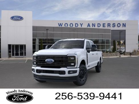New 2025 Ford F250 Platinum w/ FX4 Off-Road Package AWD/4WD image 2