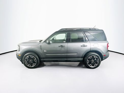 Used 2025 Ford Bronco Sport Outer Banks image 4