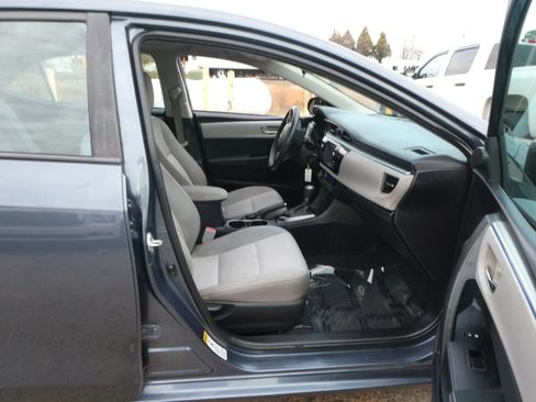 Used 2015 Toyota Corolla L image 23