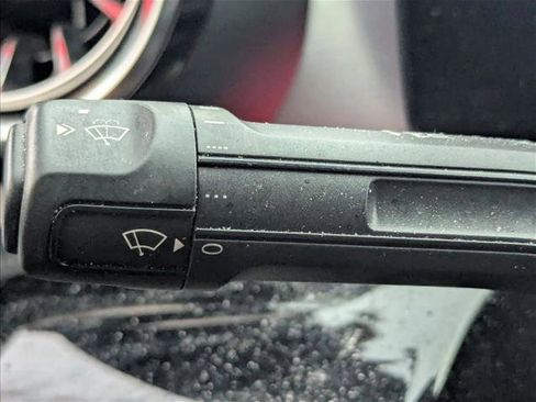 Used 2022 Mercedes-Benz CLA 250 image 12