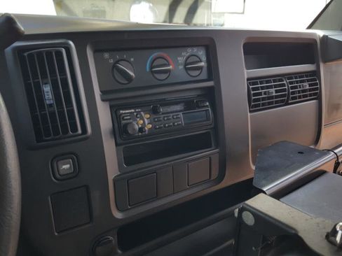 Used 2007 Chevrolet Express 3500 G3500 w/ School Bus Package image 13